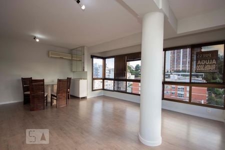 Sala  de apartamento para alugar com 3 quartos, 127m² em Rio Branco, Porto Alegre