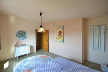 Casa à venda com 554m², 4 quartos e 4 vagas Casa à venda com 554m², 4 quartos e 4 vagasQuarto 1