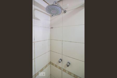 Apartamento à venda com 102m², 3 quartos e 2 vagas Apartamento à venda com 102m², 3 quartos e 2 vagasChuveiro