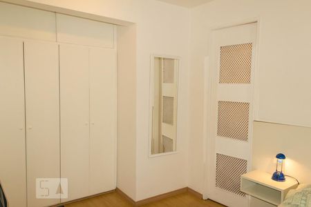 Apartamento à venda com 67m², 1 quarto e 1 vaga Apartamento à venda com 67m², 1 quarto e 1 vagaSuíte