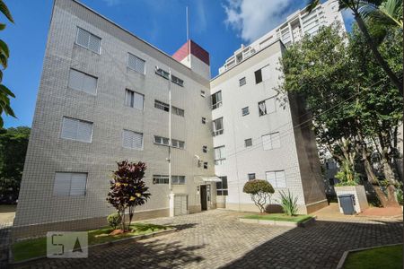 Apartamento para alugar com 64m², 3 quartos e 1 vagaFachada do bloco