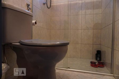 Casa à venda com 178m², 3 quartos e 5 vagas Casa à venda com 178m², 3 quartos e 5 vagasBanheiro Social