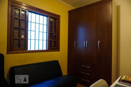 Casa à venda com 178m², 3 quartos e 5 vagas Casa à venda com 178m², 3 quartos e 5 vagasQuarto 2