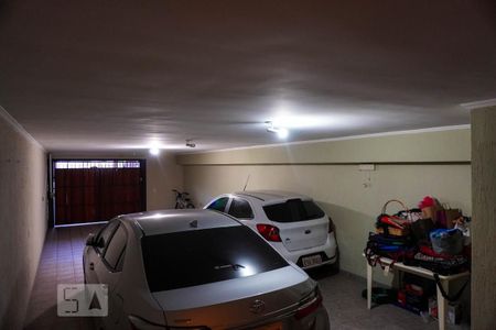 Casa à venda com 178m², 3 quartos e 5 vagas Casa à venda com 178m², 3 quartos e 5 vagasGaragem