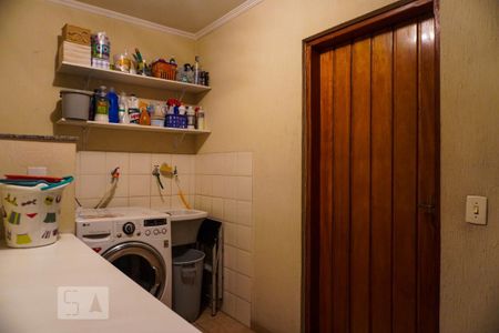 Casa à venda com 178m², 3 quartos e 5 vagas Casa à venda com 178m², 3 quartos e 5 vagasÁrea de Serviço