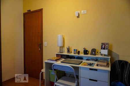 Casa à venda com 178m², 3 quartos e 5 vagas Casa à venda com 178m², 3 quartos e 5 vagasQuarto 2