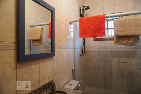 Casa à venda com 178m², 3 quartos e 5 vagas Casa à venda com 178m², 3 quartos e 5 vagasBanheiro Social