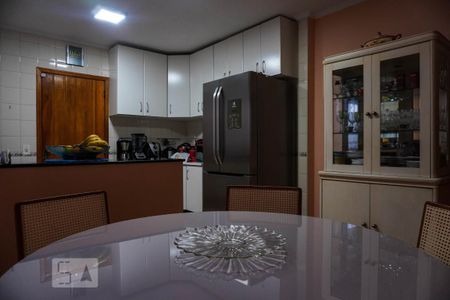 Casa à venda com 178m², 3 quartos e 5 vagas Casa à venda com 178m², 3 quartos e 5 vagasSala de Jantar