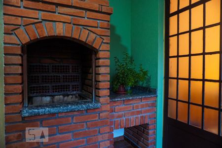 Casa à venda com 178m², 3 quartos e 5 vagas Casa à venda com 178m², 3 quartos e 5 vagasChurrasqueira