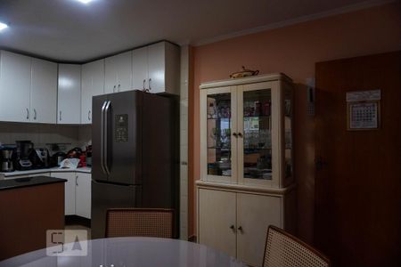 Casa à venda com 178m², 3 quartos e 5 vagas Casa à venda com 178m², 3 quartos e 5 vagasSala de Jantar