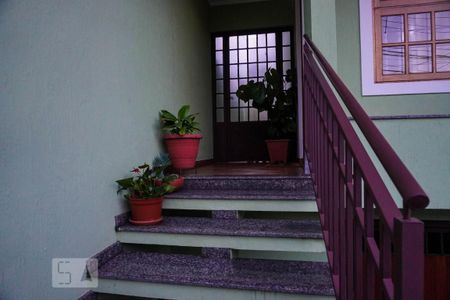 Casa à venda com 178m², 3 quartos e 5 vagas Casa à venda com 178m², 3 quartos e 5 vagasQuintal