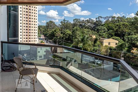 Apartamento à venda com 250m², 4 quartos e 4 vagas Apartamento à venda com 250m², 4 quartos e 4 vagasSacada