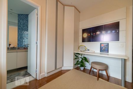 Apartamento à venda com 144m², 3 quartos e 3 vagas Apartamento à venda com 144m², 3 quartos e 3 vagasSuíte 2