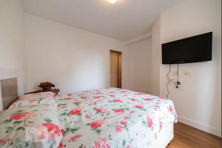 Apartamento à venda com 144m², 3 quartos e 3 vagas Apartamento à venda com 144m², 3 quartos e 3 vagasSuíte Master
