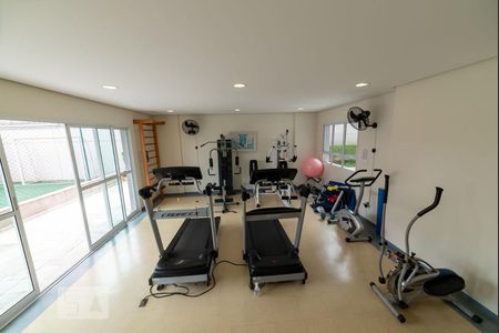Apartamento à venda com 144m², 3 quartos e 3 vagas Apartamento à venda com 144m², 3 quartos e 3 vagasÁrea comum - Academia
