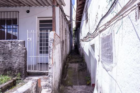 Entrada de kitnet/studio para alugar com 1 quarto, 14m² em Alto da Lapa, São Paulo
