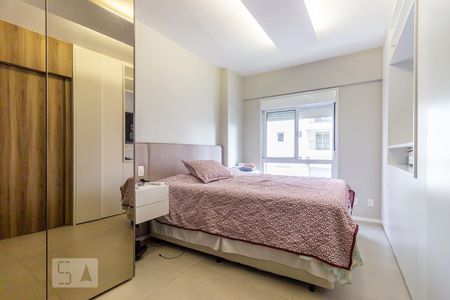 Suíte de apartamento para alugar com 1 quarto, 49m² em Alphaville Industrial, Barueri