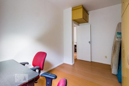 Quarto de apartamento para alugar com 1 quarto, 60m² em Zumbi, Rio de Janeiro