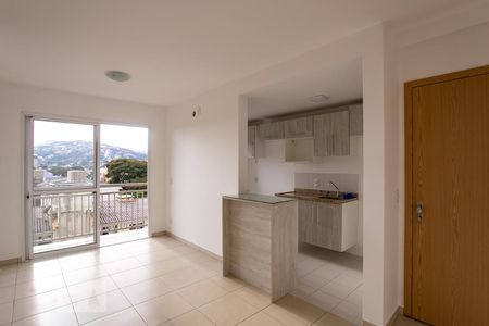 Sala de apartamento para alugar com 2 quartos, 55m² em Tristeza, Porto Alegre