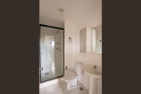 Banheiro de apartamento para alugar com 2 quartos, 55m² em Tristeza, Porto Alegre