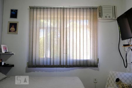 Casa à venda com 280m², 4 quartos e 2 vagasQuarto 3 - segundo andar