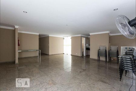 Apartamento à venda com 68m², 2 quartos e 1 vaga Apartamento à venda com 68m², 2 quartos e 1 vagaSalão de Festas