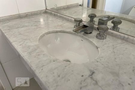 Apartamento para alugar com 403m², 3 quartos e 2 vagas Apartamento para alugar com 403m², 3 quartos e 2 vagasBanheiro - Torneira