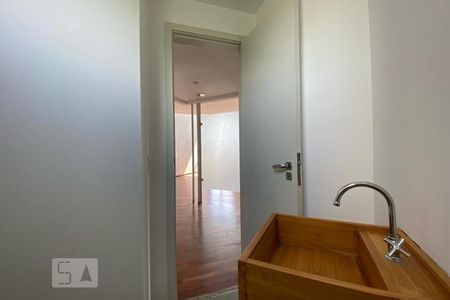 Apartamento para alugar com 403m², 3 quartos e 2 vagas Apartamento para alugar com 403m², 3 quartos e 2 vagasLavabo