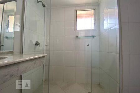 Apartamento para alugar com 403m², 3 quartos e 2 vagas Apartamento para alugar com 403m², 3 quartos e 2 vagasBanheiro da Suíte 3