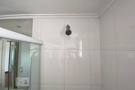 Apartamento para alugar com 403m², 3 quartos e 2 vagas Apartamento para alugar com 403m², 3 quartos e 2 vagasChuveiro
