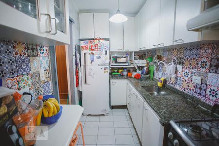 Apartamento à venda com 58m², 2 quartos e 1 vaga Apartamento à venda com 58m², 2 quartos e 1 vagaCozinha