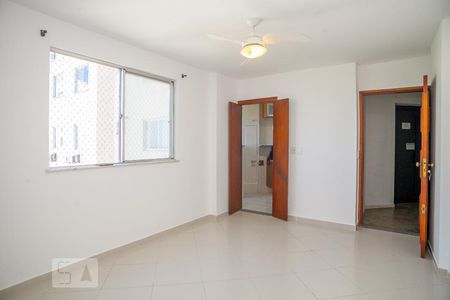Sala de apartamento para alugar com 2 quartos, 48m² em Jacarepaguá, Rio de Janeiro