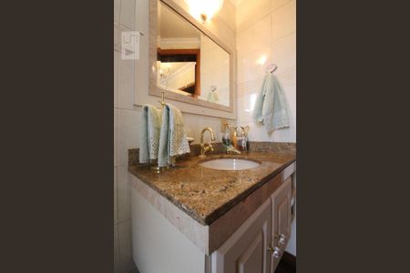 Apartamento à venda com 126m², 4 quartos e 2 vagasLavabo