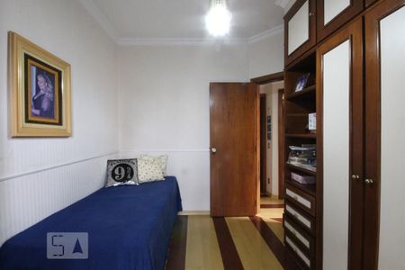 Apartamento à venda com 126m², 4 quartos e 2 vagasQuarto 2
