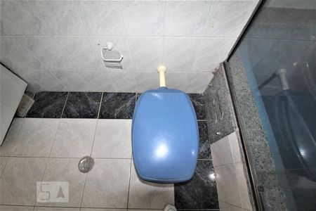 Casa para alugar com 275m², 5 quartos e 4 vagasBanheiro 1 suite