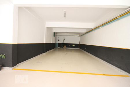Casa à venda com 380m², 2 quartos e 4 vagasGaragem