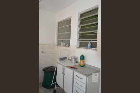 Apartamento à venda com 83m², 3 quartos e sem vagaÁrea de Serviço