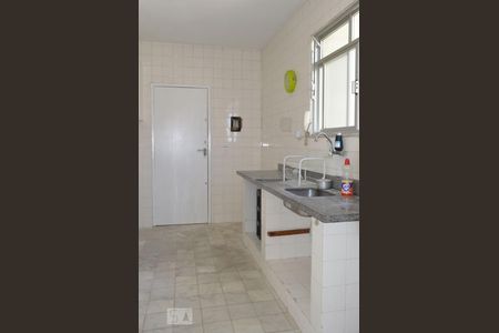 Apartamento à venda com 83m², 3 quartos e sem vagaCozinha