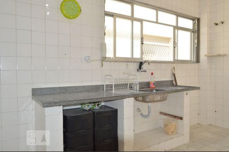 Apartamento à venda com 83m², 3 quartos e sem vagaCozinha