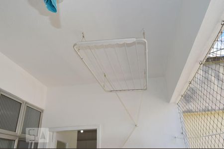 Apartamento à venda com 83m², 3 quartos e sem vagaÁrea de Serviço