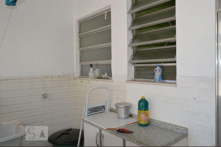 Apartamento à venda com 83m², 3 quartos e sem vagaÁrea de Serviço