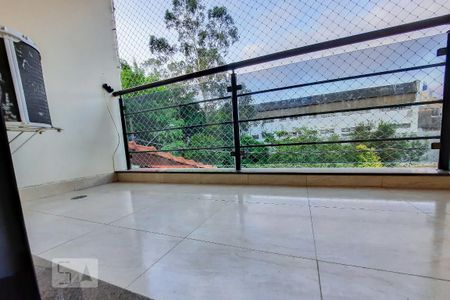 Casa para alugar com 234m², 4 quartos e 5 vagas Casa para alugar com 234m², 4 quartos e 5 vagasVaranda da Suíte 2