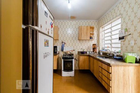 Casa à venda com 198m², 3 quartos e 2 vagas Casa à venda com 198m², 3 quartos e 2 vagasCozinha