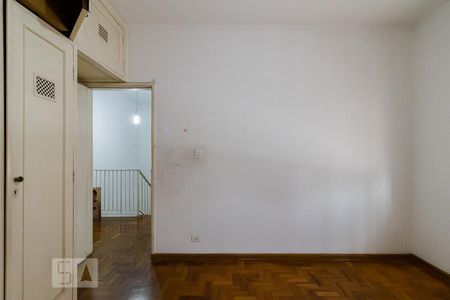 Casa à venda com 198m², 3 quartos e 2 vagas Casa à venda com 198m², 3 quartos e 2 vagasQuarto 2