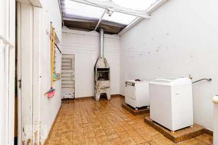 Casa à venda com 198m², 3 quartos e 2 vagas Casa à venda com 198m², 3 quartos e 2 vagasÁrea de Serviço