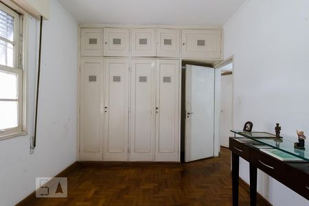 Casa à venda com 198m², 3 quartos e 2 vagas Casa à venda com 198m², 3 quartos e 2 vagasQuarto 1