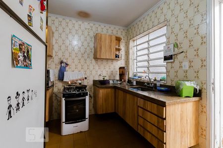 Casa à venda com 198m², 3 quartos e 2 vagas Casa à venda com 198m², 3 quartos e 2 vagasCozinha