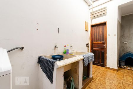 Casa à venda com 198m², 3 quartos e 2 vagas Casa à venda com 198m², 3 quartos e 2 vagasÁrea de Serviço