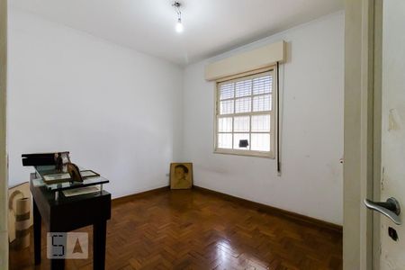 Casa à venda com 198m², 3 quartos e 2 vagas Casa à venda com 198m², 3 quartos e 2 vagasQuarto 1