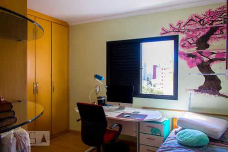 Apartamento à venda com 155m², 4 quartos e 2 vagas Apartamento à venda com 155m², 4 quartos e 2 vagasQuarto 3